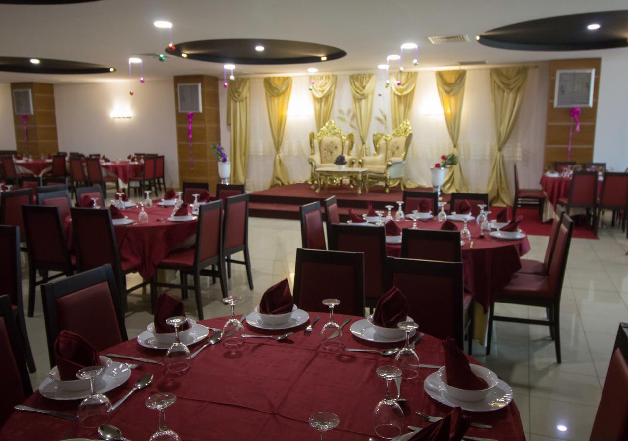 Complexe Touristique Bouzour Hotell Mostaganem Exteriör bild